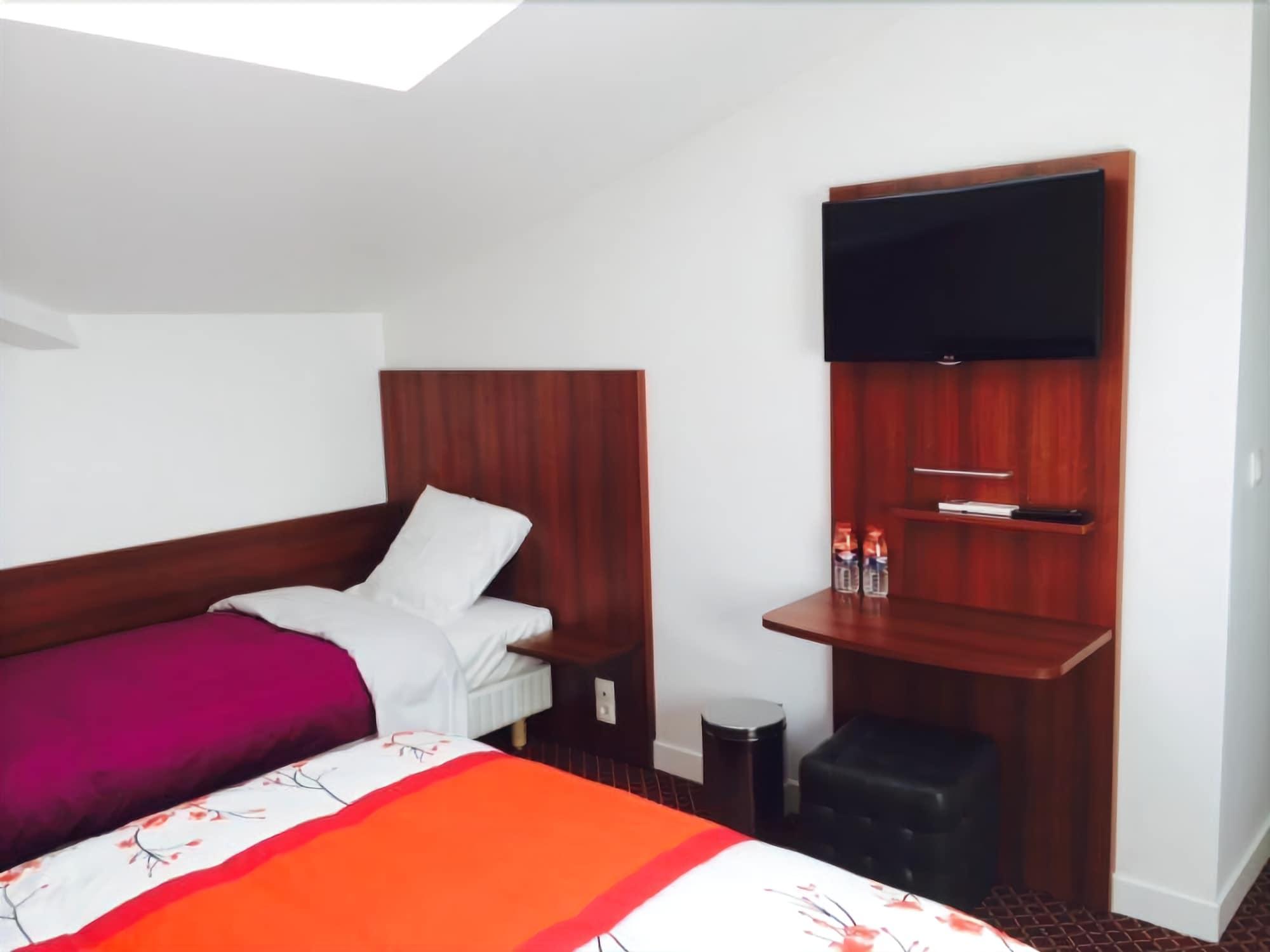 Hotel Rythme サン＝クルー エクステリア 写真